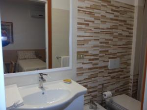 A bathroom at Villa Betta