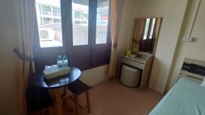Kuchyň nebo kuchyňský kout v ubytování TaKaYai GuestHouse