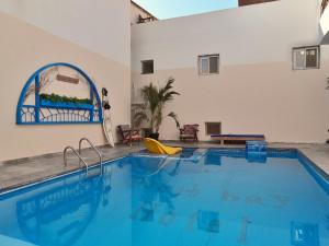 Bazén v ubytování Dahab Bay hotel nebo v jeho okolí