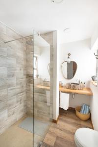 Ένα μπάνιο στο AtSupers Accommodation +109 φωτογραφίες