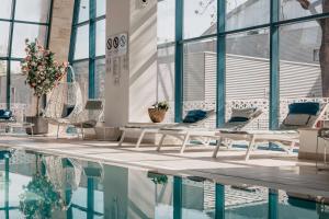Bazén v ubytování DoubleTree by Hilton Oradea nebo v jeho okolí