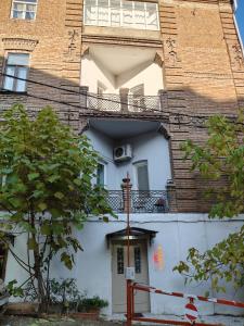 Hoone, kus hostel asub