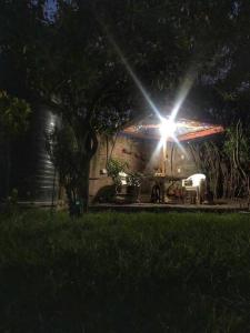 Κήπος έξω από το Green Sanctuary