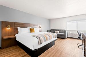 Voodi või voodid majutusasutuse Maverick Hotel Eugene Near University, Ascend Hotel Collection toas