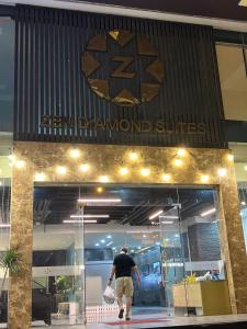 Tetamu yang menginap di Lam house