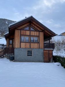 Üldine mäevaade või majutusasutusest Charmante maisonnette avec vue sur les montagnes pildistatud vaade