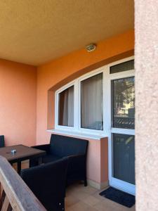 Balkón alebo terasa v ubytovaní Y Apartman