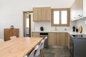 Kuchyňa alebo kuchynka v ubytovaní Maistros Apartments Mykonos