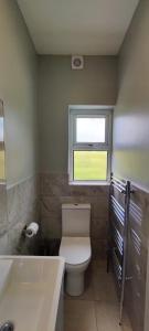 Un baño de Catherine's Place by the sea