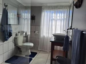 Koupelna v ubytování Rustic Farm Stay