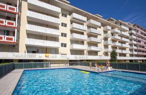 Bazén v ubytování Residence Holiday nebo v jeho okolí