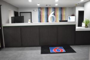 Certifikát, hodnocení, plakát nebo jiný dokument vystavený v ubytování Motel 6-Brenham, TX