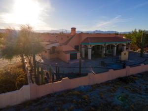 a house in the middle of a desert at CASA ZUR HEIDE.....BEAUTIFUL San Felipe Rental Home in Playa Unión