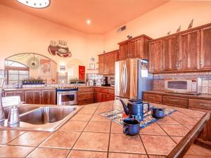 Η κουζίνα ή μικρή κουζίνα στο Casa Zur Heide - Beautiful San Felipe Rental Home