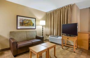TV a/nebo společenská místnost v ubytování Extended Stay America Suites - Phoenix - Airport - Tempe