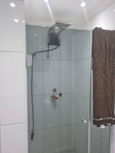 Bilik mandi di Apartamento lindo em Itanhaém