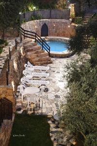 Πισίνα στο ή κοντά στο La Cueva Chalet