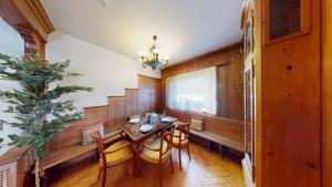 Fotografia z galérie ubytovania Wohlfühl Apartment Haus Schillerstrasse - Zentrumsnähe, Boxspringbett, Küche v destinácii Dornbirn
