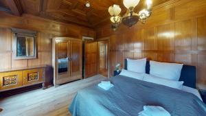 Posteľ alebo postele v izbe v ubytovaní Wohlfühl Apartment Haus Schillerstrasse - Zentrumsnähe, Boxspringbett, Küche