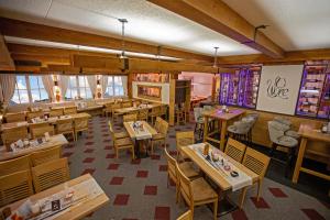Restaurace v ubytování Landgasthof Schuster