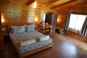 labdhi Resorts Masinagudi- Stag Groups not allowed的休息区