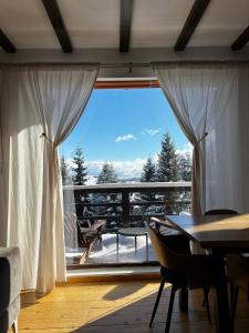 Μπαλκόνι ή βεράντα στο Family Nest Baisoara perfect for families