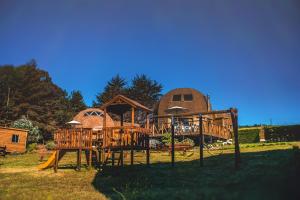 Area permainan anak di Pichilemu Domos