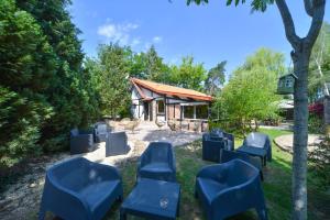 Zahrada ubytování Logis - Hotel Restaurant La Mire