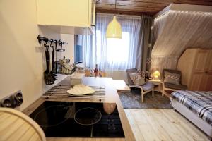 Posedenie v ubytovaní Nosalove Apartamenty