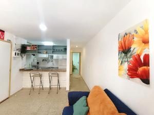 Kuchyň nebo kuchyňský kout v ubytování Apartamento RenTenerife Sand & Sea El Medano