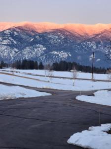 Φωτογραφία από το άλμπουμ του Montana Mountain Views σε Columbia Falls