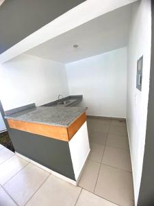 Fotografie z fotogalerie ubytování Acogedor apartment , seguridad las 24 horas , Airport 8 minutos, Centro de Santiago 10 Minutos , Tamboril la capital mundial del cigarro 10 minutos , 2 parqueos v destinaci Licey al Medio