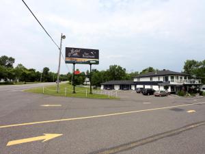 Fotografie z fotogalerie ubytování Motel Parc Beaumont Inc. v destinaci Beaumont