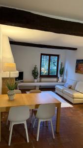 2 bedroom apt near Como lake 휴식 공간
