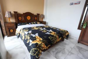 Postel nebo postele na pokoji v ubytování Hôtel d’lyon