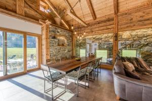 Fotografie z fotogalerie ubytování Nature Hideaway At Ferme A Marius v destinaci Champéry