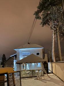 Balkón nebo terasa v ubytování Bukuljska svežina 1