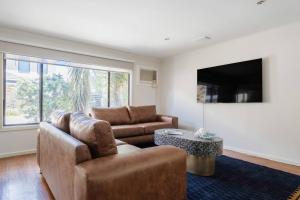 Seaford Escape - Simple Comforts, Perfect Location的电视和/或娱乐中心