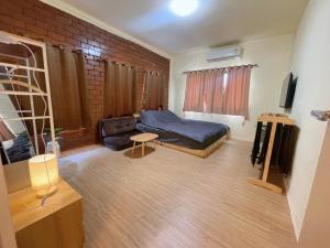 Χώρος καθιστικού στο Pitcha Home
