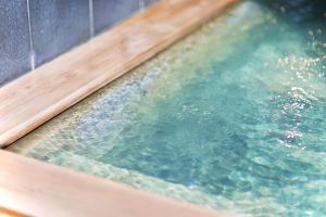 Bazén v ubytování Nankishirahama Hotel Akariya nebo v jeho okolí