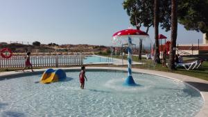 Bazén v ubytovaní Gran Hotel del Coto alebo v jeho blízkosti