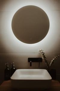 Foto sihtkohas Deloraine asuva majutusasutuse The Eco Cabin Tasmania - Cedar Hot Tub galeriist +64 fotot