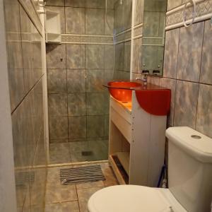 Ένα μπάνιο στο Pousada Morro dó Macaco ARTE