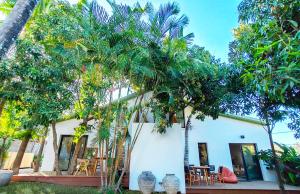 Zahrada ubytování COLIVER - COLIVING A LA RÉUNION