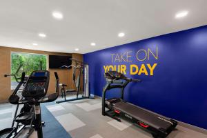 Fitness centrum a/nebo fitness zařízení v ubytování Comfort Inn Conroe