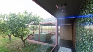 Vonkajšia záhrada v ubytovaní Il Giardino Dei Limoni 8, Emma Villas