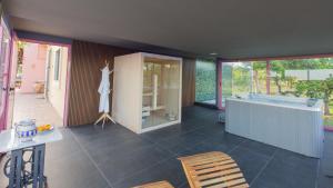 Balkón alebo terasa v ubytovaní Il Giardino Dei Limoni 8, Emma Villas