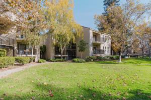 Κήπος έξω από το Blueground Fremont 2bd apartment SFO-1753