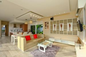 Fotografie z fotogalerie ubytování 4bdr Modern Villa Signature by CapitalPro ve městě Phuket