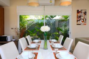Fotografie z fotogalerie ubytování 4bdr Modern Villa Signature by CapitalPro ve městě Phuket